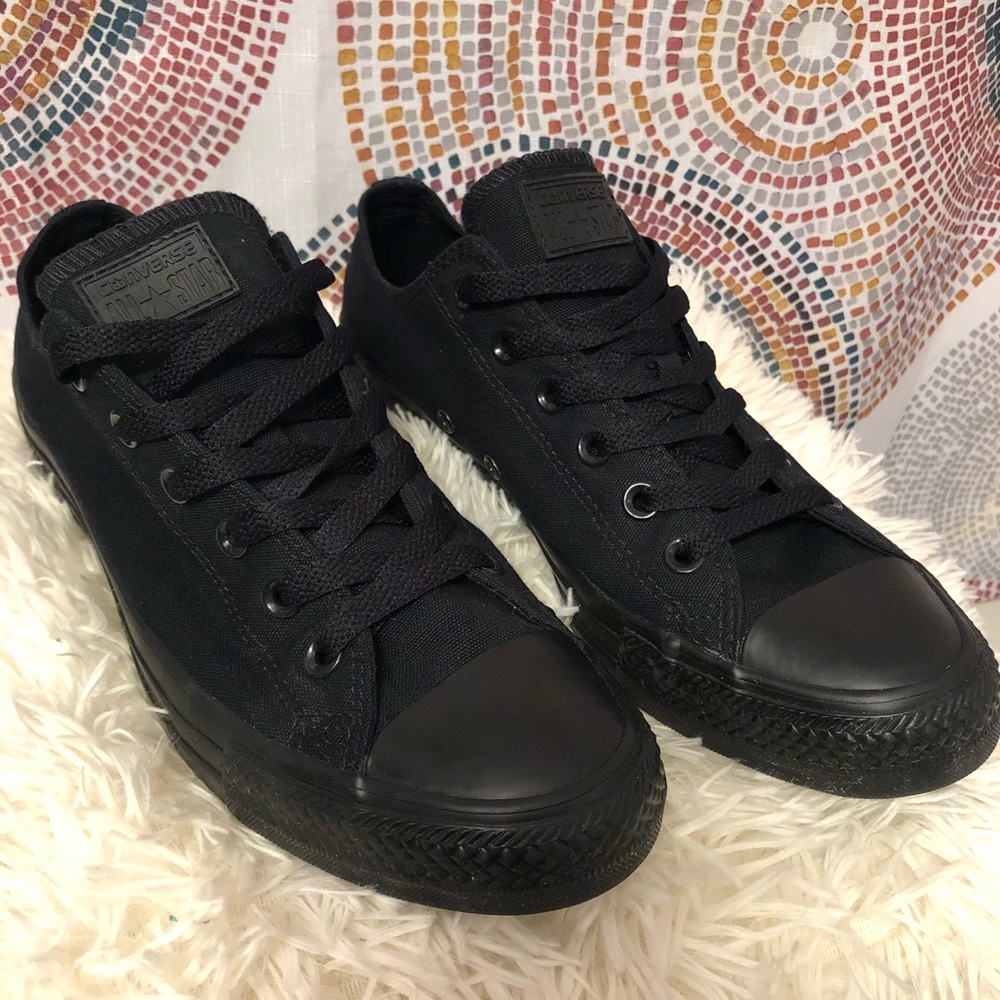 Size 8 men’s 10 women’s